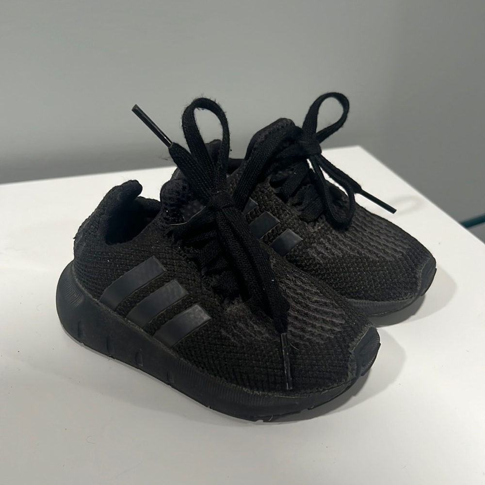 Toddler shoes
